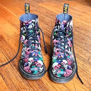 Dr Martens rose & skull design 8-hole boots in US women's 7